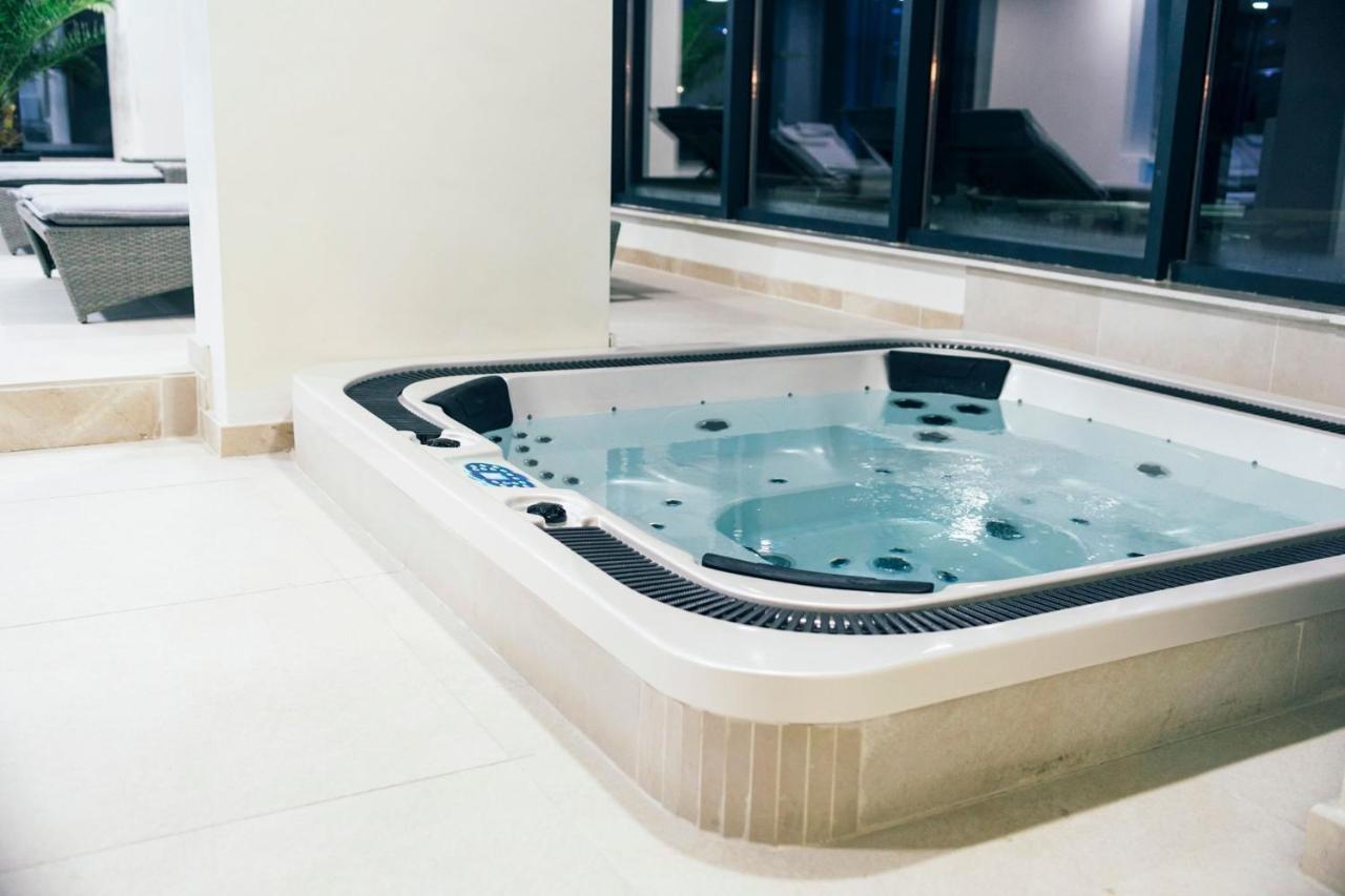 Isabelle Apartament Alezzi Beach Resort Mamaia Nord Năvodari Exteriér fotografie